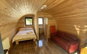 Woodland Pod 10 Pet Friendly